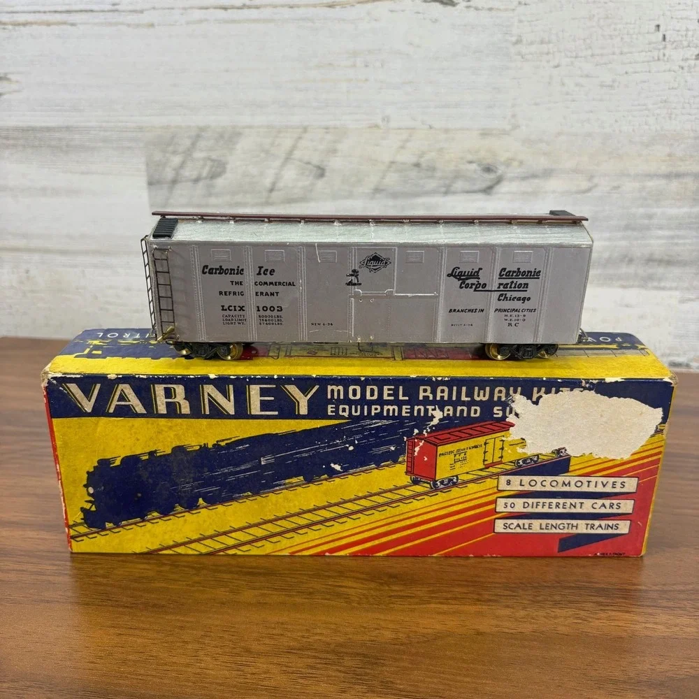 Vintage Varney HO Train Car 1934.Carbonic‎ Ice